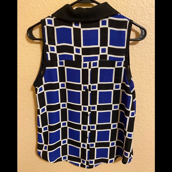 Black and blue transparent top - Picture 2 of 5